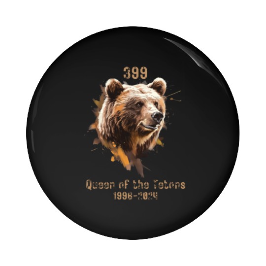 399 Queen of the Tetons National Park 1996 2024 Pin Buttons