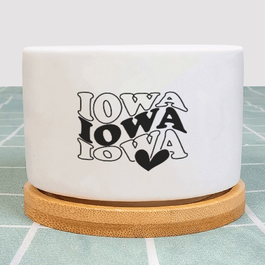 Iowa Women Plant Pots & Women Pullover
