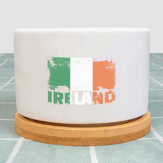 Ireland Flag Vintage Distressed Irish Grunge Trave Plant Pots
