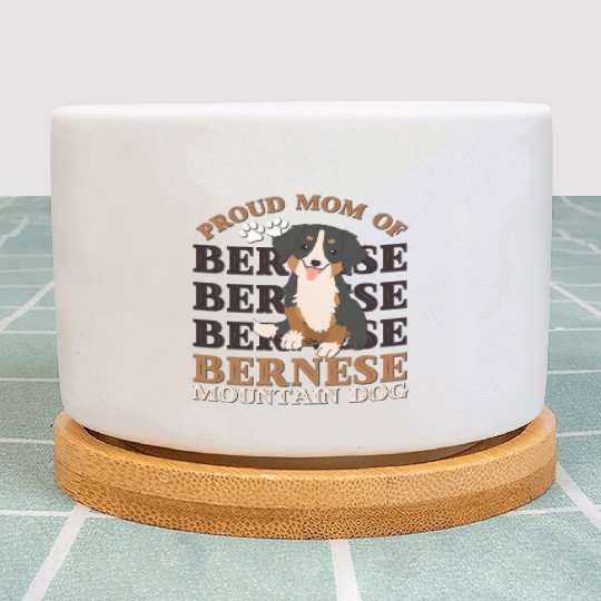 Bernese Mountain Dog mom of Bernese Mountain dogs Plant Pots