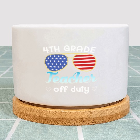 4th grade teacher off duty Plant Pots