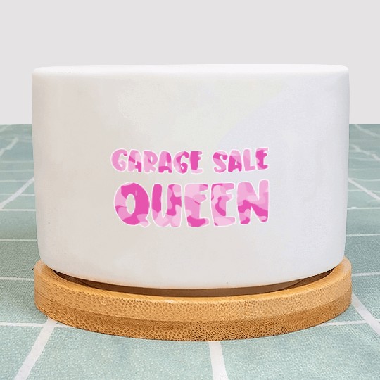 Garage Sale Queen pink camo Plant Pots