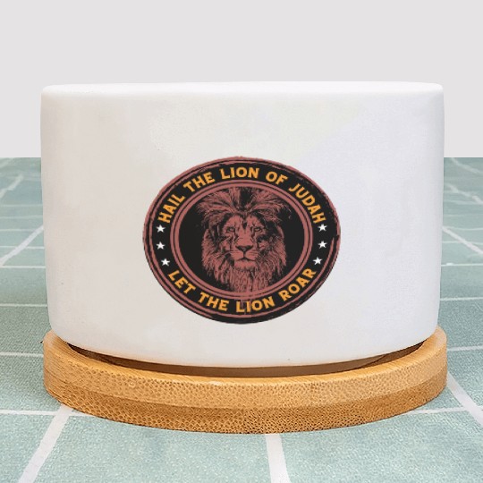 Hail the lion of Judah let the lion roar bible Plant Pots