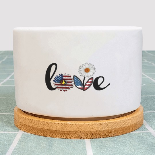 Love daisy solid Plant Pots