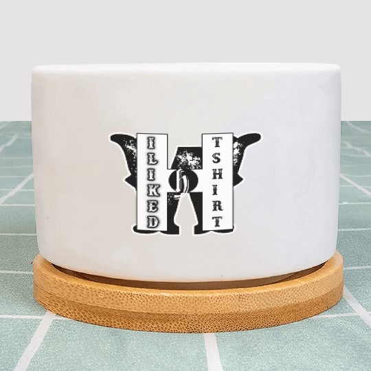 The latest men's and youth looks Plant Pots