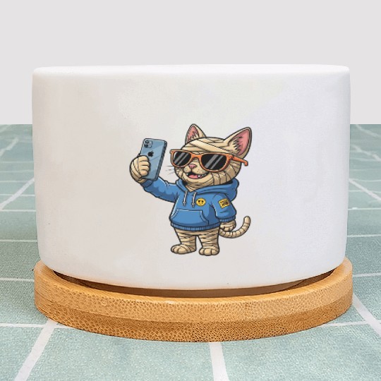 Cool Cartoon Cat Mummy Taking a Selfie Plant Pots