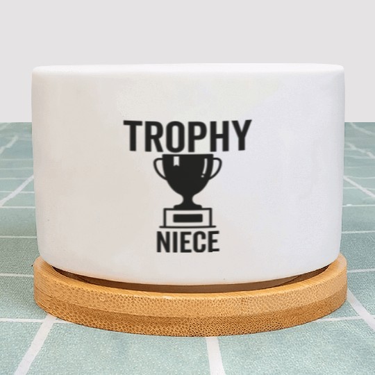 Trophy Niece Plant Pots