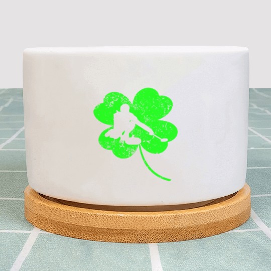Curling St. Patrick's day shamrock Plant Pots