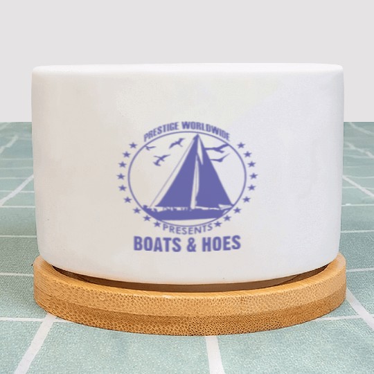 Boats and hoes - Prestige worldwide Plant Pots