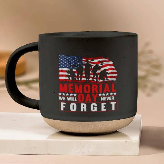 Memorial Day American Flag Soldiers Patriotic US Pottery Mugs