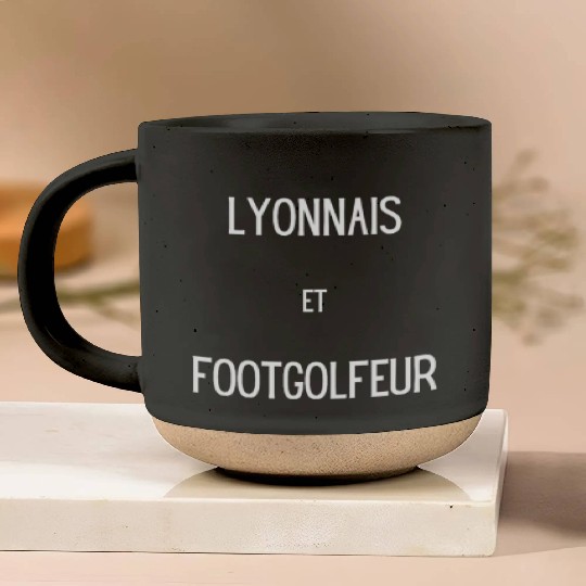 Lyonnais et footgolfeur Pottery Mugs