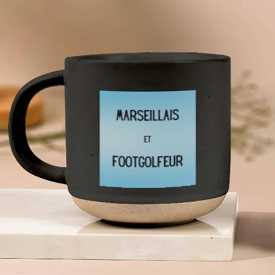 Marseillais et footgolfeur Pottery Mugs