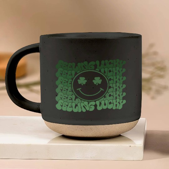 Feeling Lucky Saint Paddys Irish Smiling Icon Sham Pottery Mugs