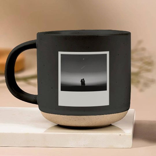 Starry Night Embrace Couple Polaroid Pottery Mugs
