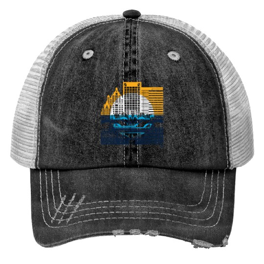 Milwaukee Skyline Squared Milwaukee Peoples Flag D Print Trucker Hats