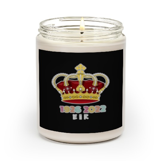 Queen Elizabeth II Royal Coat Emblem Monarch Crown Scented Candles
