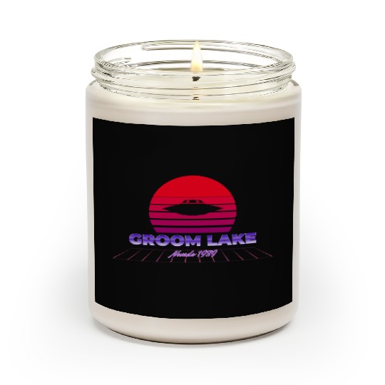 Area 51 Groom Lake 1947 Retro UFO Sunset Violett Scented Candles
