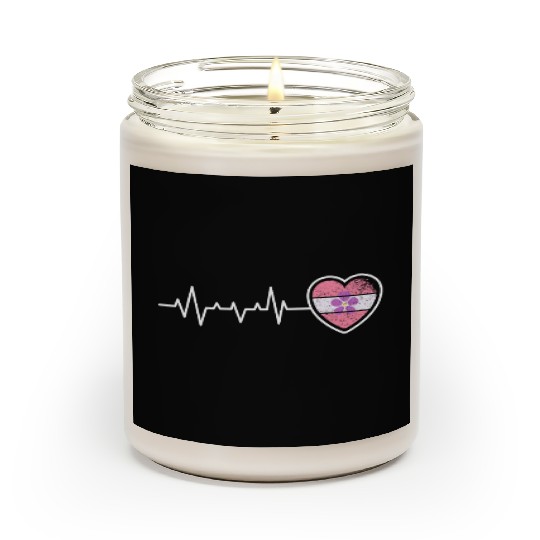 Lesbian Heartbeat Violet Flower Vintage Look Pride Scented Candles