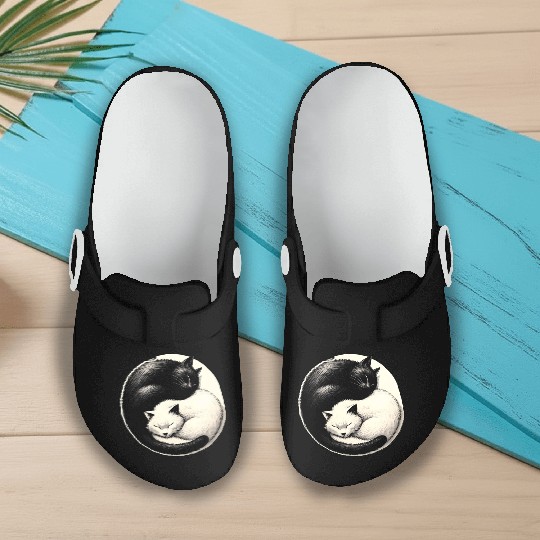 Yin and yang cats sleeping Slip On Clogs