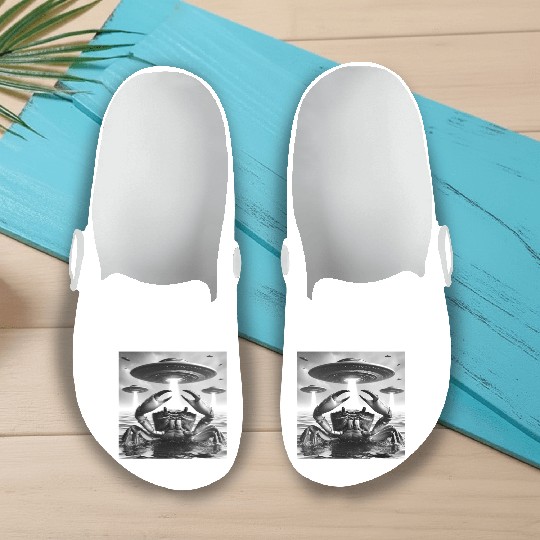 Crab Marine Funny Graphic Selfie with UFOs Weird A Slip On Clogs