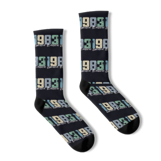 40 Years Vintage 1983 Retro 40th Birthday Socks