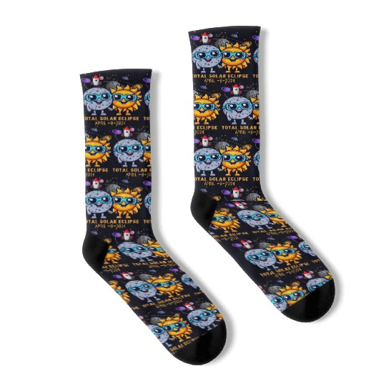 Total solar eclipse 4-8-2024: Sun and Moon love Socks