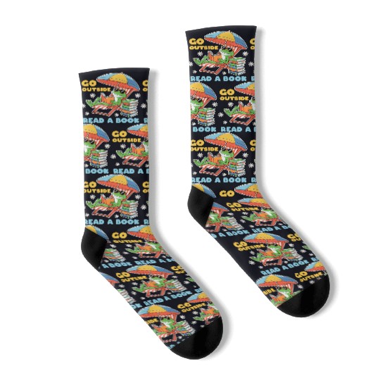 Book Lover Frog Summer Beach Relaxing Reading Socks