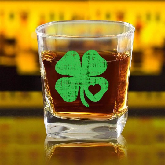 Green Four Leaf Clover Heart - St Patricks Day4 le Square Whiskey Glasses