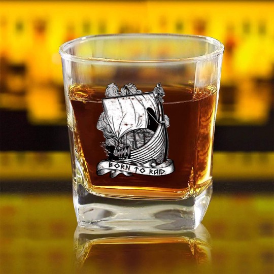 Born to raid - Viking Square Whiskey Glasses