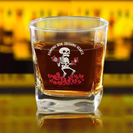 Anti Valentine´s Day Broken Heart Powerlifting Gym Square Whiskey Glasses