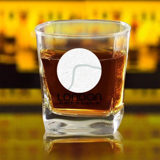 London Map with GPS location Square Whiskey Glasses