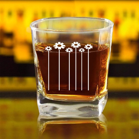 Many Pretty Daisy Flowers Decorative Nature Design Square Whiskey Glasses