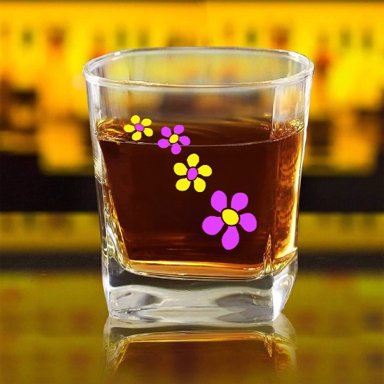 Many Pretty Daisy Flowers Decorative Nature Design Square Whiskey Glasses