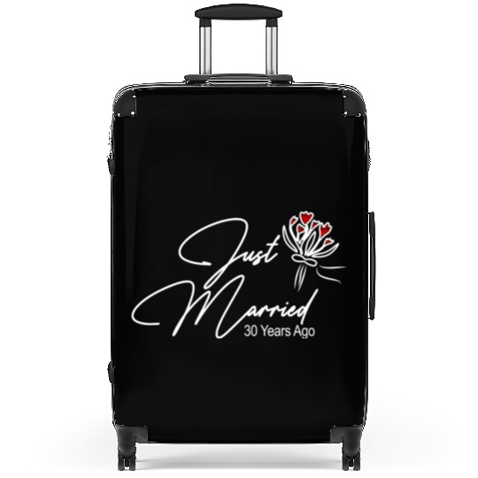 Just Married 10 Suitcases