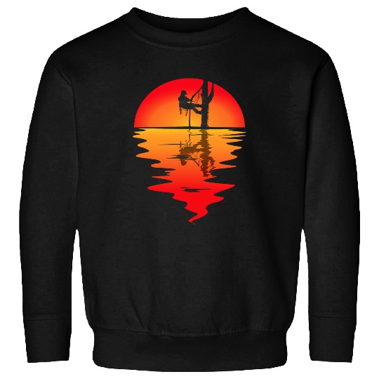 Outdoorsman vintages Sunset Chainsaw Tree Climber Arborist Sweatshirts