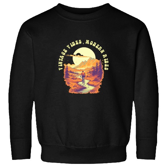 Retro Cycling on Sunset vintages Race on Scenic Countryside Sweatshirts