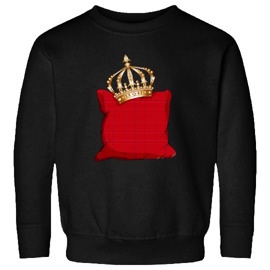 red royal checked pillow with golden crown Sweatshirts
