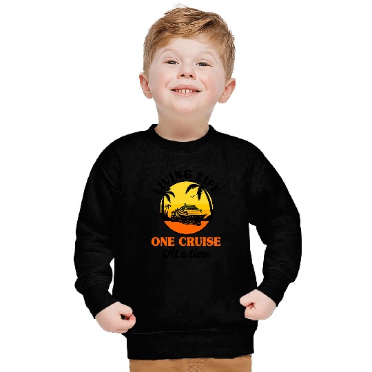 Great Cruise Ship Passenger Saying Boat Holiday Sweatshirts