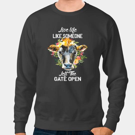 Discover Cattle Cow Funny Country Heifer Cow with Flowers Farm Farmer Girl 1 Sweatshirts