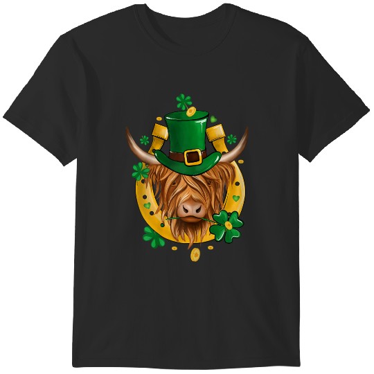 Discover Funny Highland Cow St Patrick's Day Design Cow Lover T-Shirts