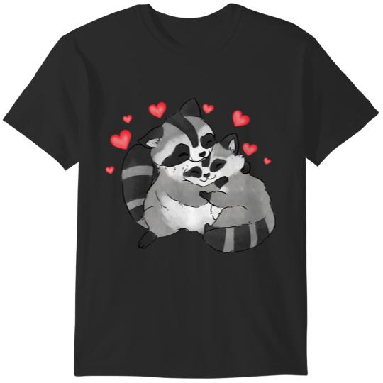 Discover Huggings Raccoon Couples Love Hearts Vintage Valentines Day T-Shirts