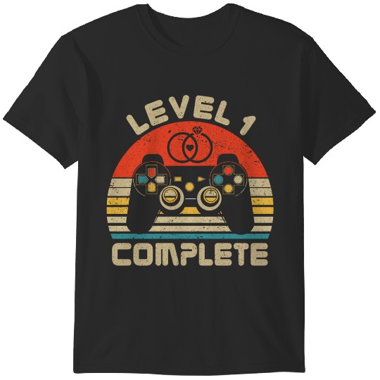 Discover Vintage 1st Wedding Anniversary Level 1 Complete Games Trends Gift T-Shirts