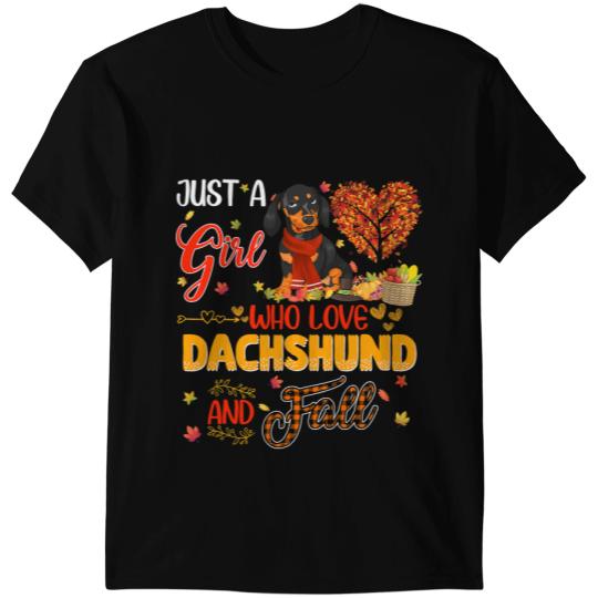 Wiener Autumn Tree Dachshund Thanksgiving Pumpkin Dog Fall Leaf Dachshund Doxie T-Shirts