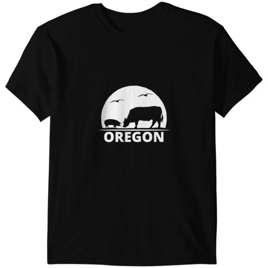 Cattle Cow Funny cow pig birds for a farm girl on an Oregon ranch Piggy T-Shirts