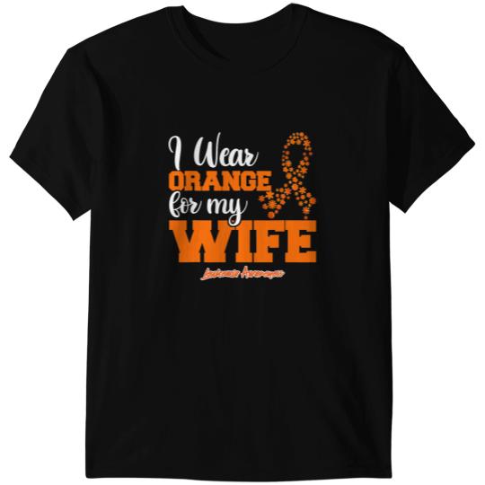 Leukemia Survivor Mens I Wear Orange For My Wife Leukemia Cancer Ribbon T-Shirts