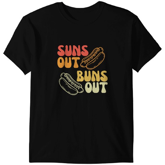 Cali Style Hot Dog Sausage Suns Out Buns Out BBQ Food Lover T-Shirts