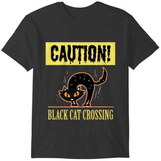 black cat crossing - Halloween Scary Creepy Spooky T-shirt