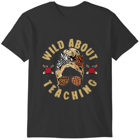 Funny WildlifeTeacher And Animal Prints Gift Idea T-shirt