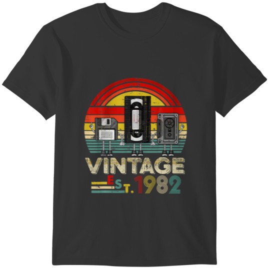 The Vintage Est. 1982 40Th Birthday T-shirt