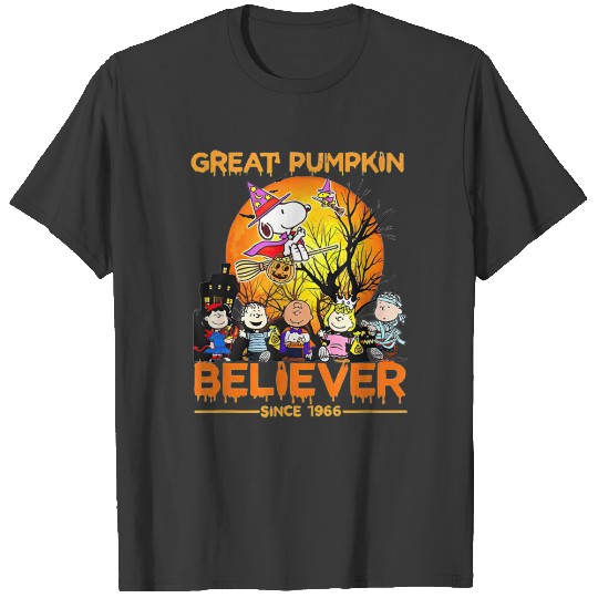 Discover PeanuttsGreat Pumpkin Believer Since 1966 Halloweenfunny T-Shirts